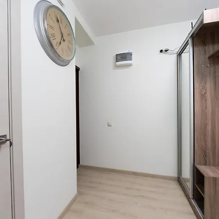 Apartment Riviera,20 минут от центра Kyiv